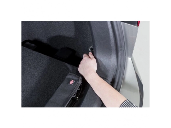 Фото - аксесуари в авто Trixie Захист для бампера автомобіля, складний, чорний (13490)
