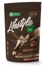 Фото - сухой корм Natures Protection Lifestyle GRAIN FREE SALMON KITTEN беззерновой корм для котят ЛОСОСЬ