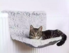 Фото - спальные места, лежаки, домики Trixie Radiator Bed лежак на радиатор для кошек, белый/черный