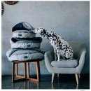 Фото - спальные места, лежаки, домики Harley & Cho COVER SILVER лежак c капюшоном для собак, серый